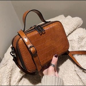 Crossbody bag